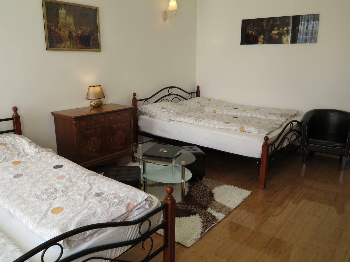 Small Luxury Kapitol Apartment Vídeň Exteriér fotografie