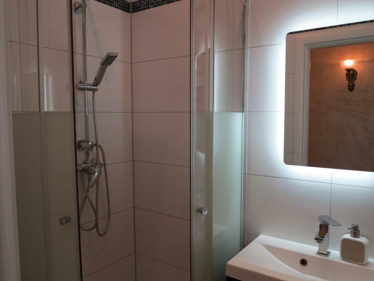 Small Luxury Kapitol Apartment Vídeň Exteriér fotografie