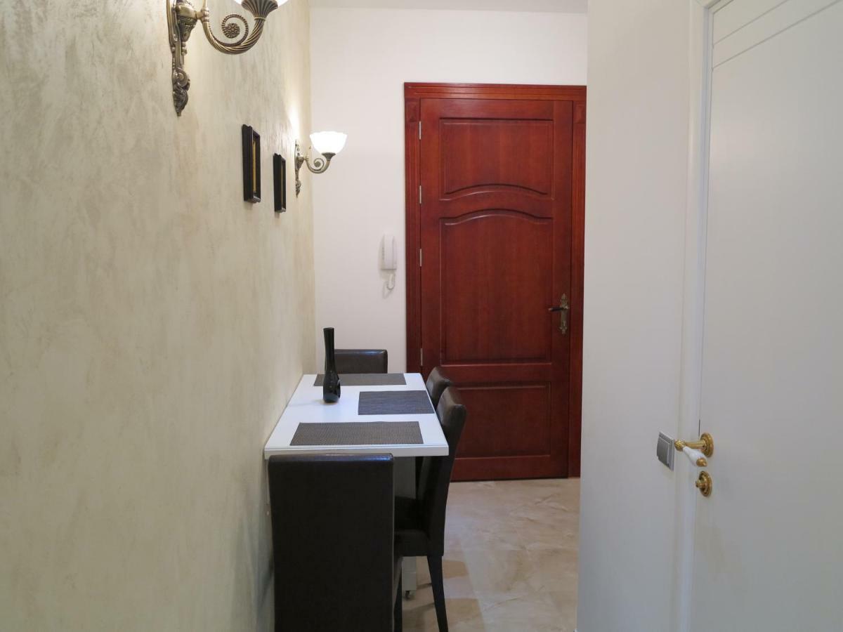 Small Luxury Kapitol Apartment Vídeň Exteriér fotografie