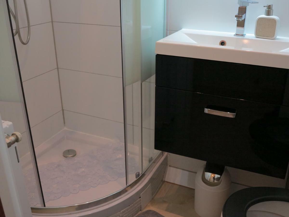Small Luxury Kapitol Apartment Vídeň Exteriér fotografie